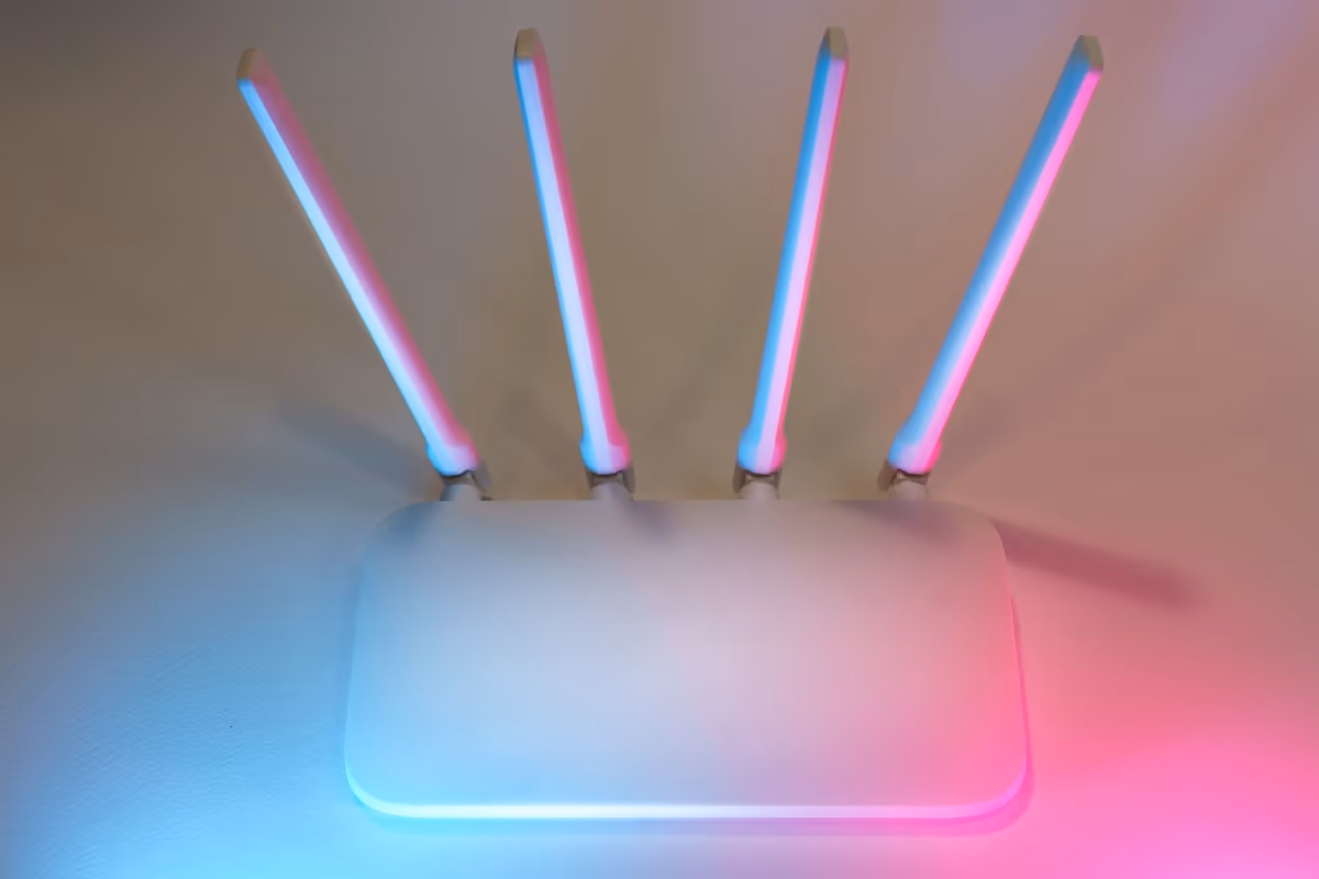 Wireless access point with omnidirectional antennas